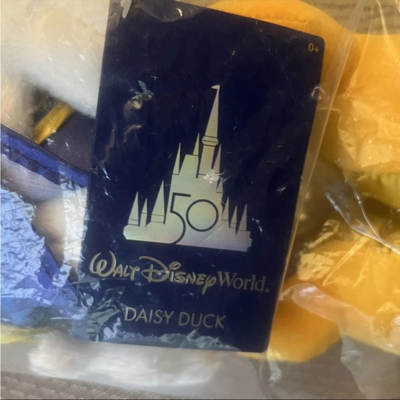 Walt Disney World 50th Anniversary Celebration Daisy Duck Plush New Stuffed Toy - Picture 4 of 6